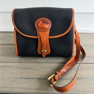 Dooney & Bourke Black and Tan Vintage Crossbody